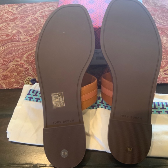TORY BURCH Carson Aged camello SANDAL/Sz 11, BNIB, MSRP $198 Includes dustbag - Picture 3 of 3
